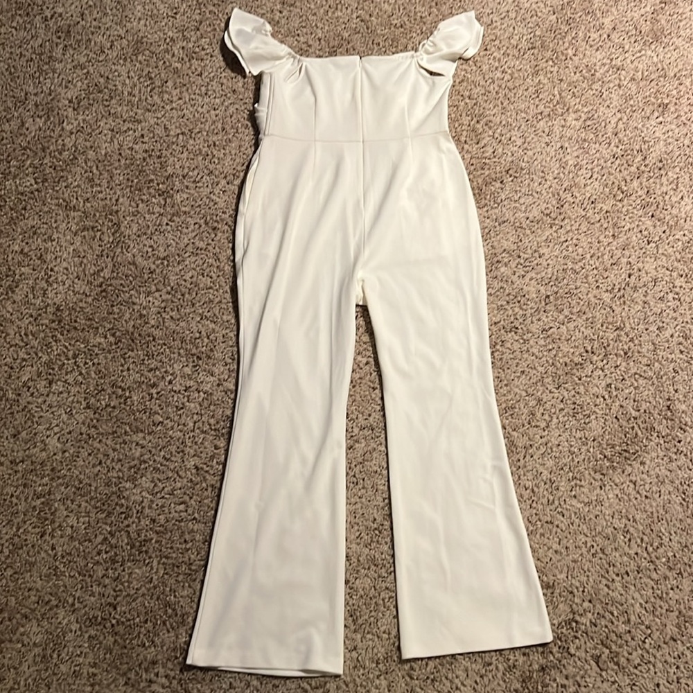 Chelsea 28 size L white off the shoulder jumper with pockets - Picture 5 of 5